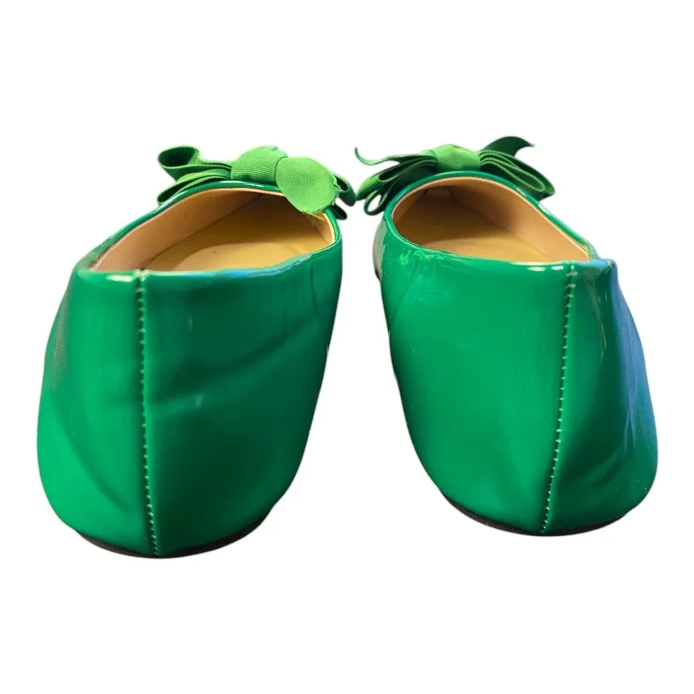 C Paravano Emerald Green Patent Bow Pointed Toe Flats Size 39‎